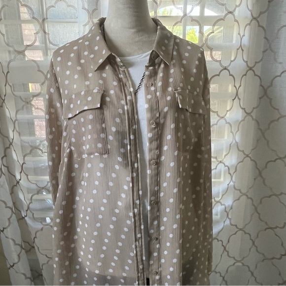 Lane Bryant Women's Long Sleeve Shirt Taupe White Polka Dot Semi-Sheer 18/20 - Picture 1 of 9